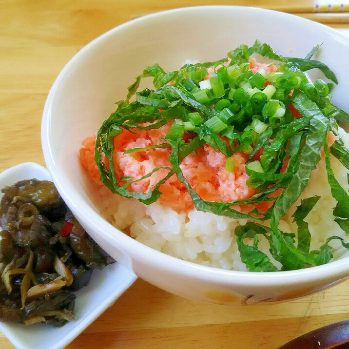 お手軽 お安く サーモンたたき丼 レシピ 作り方 By ちゅろす1972 楽天レシピ お手軽 お安く サーモンたたき丼 レシピ 作り方 By ちゅろす1972 楽天レシピ